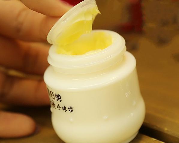 被年輕人 遺忘 的老牌護(hù)膚品,個(gè)個(gè)都有真本事,你有用過(guò)嗎